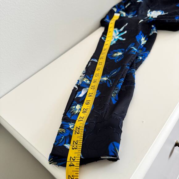 Banana Republic Women's Button Top Medium Floral Sheer Dark Romantic Whimsigoth - Picture 12 of 12